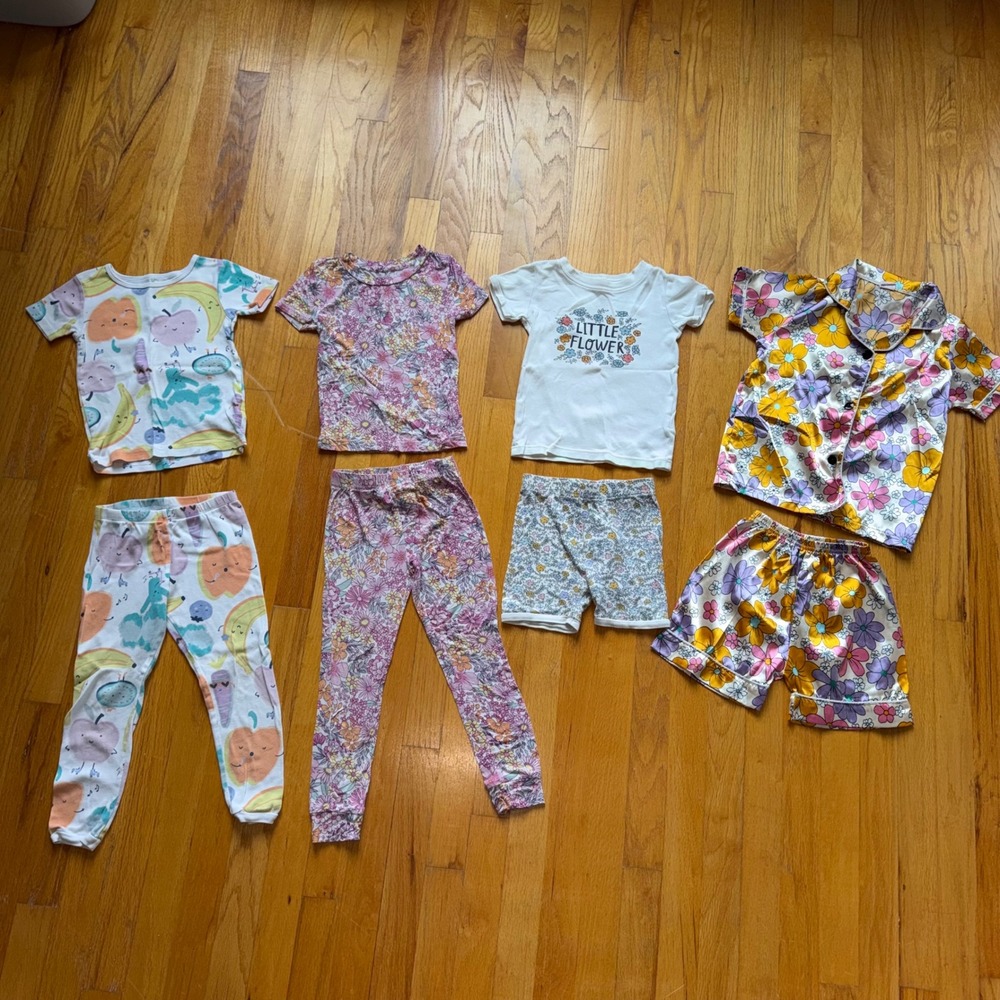 Bundle of Toddler Girls Pajama Set Lot 4T Floral Fruit 4 Sets Silky Bamboo Girly